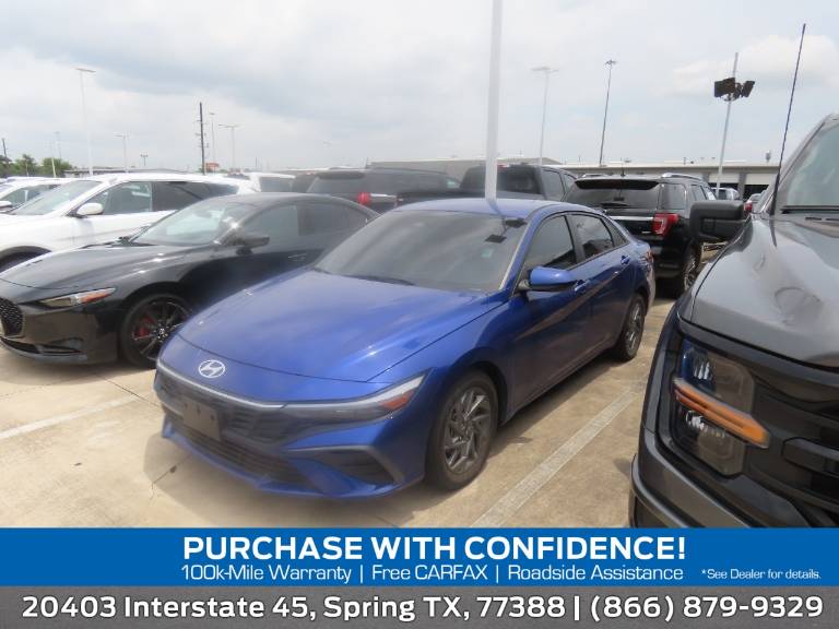 2024 Hyundai Elantra SEL IVT