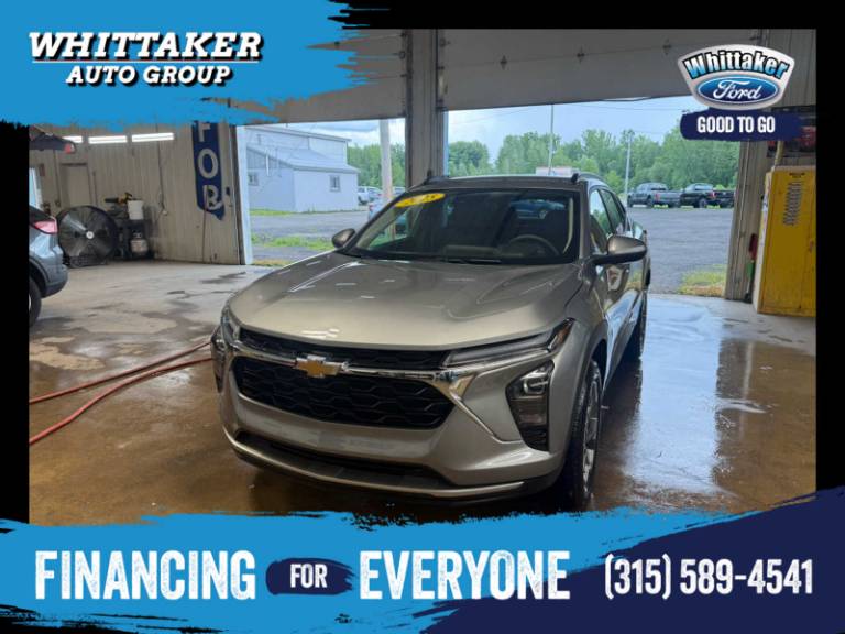 2025 Chevrolet Trax LT