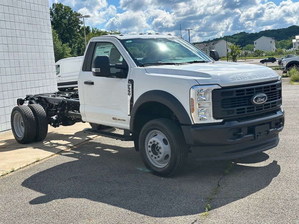 2026 Ford F-550 Super Duty Chassis Cab XL - Photo 26
