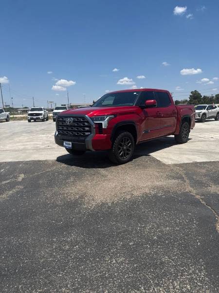 2025 Toyota Tundra Platinum