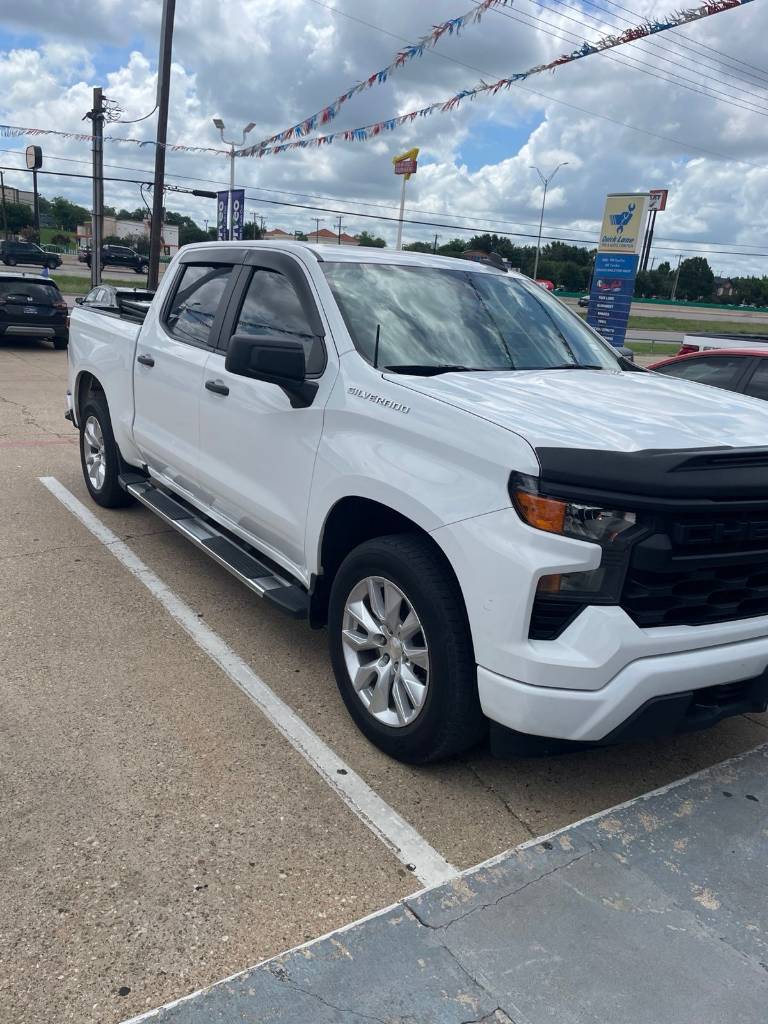 2022 Chevrolet Silverado 1500 Custom