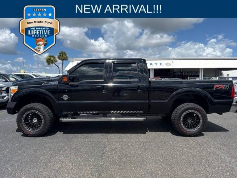2016 Ford Super Duty F-350 SRW LARIAT