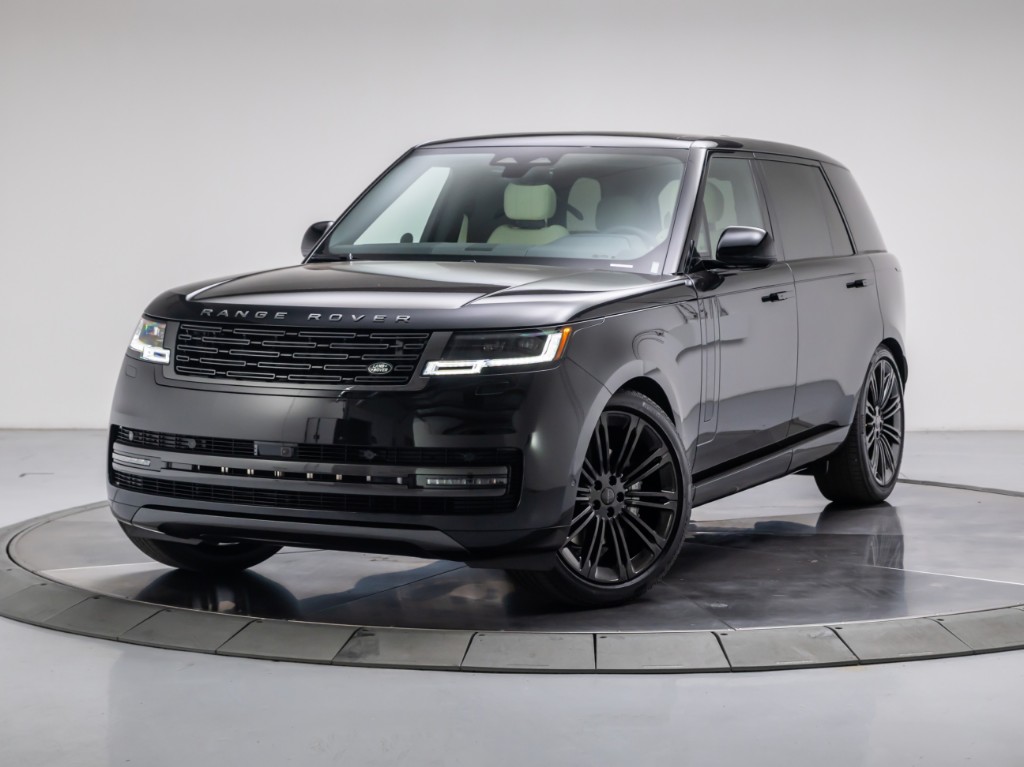 2026 Land Rover Range Rover P400 SE 7 Seat