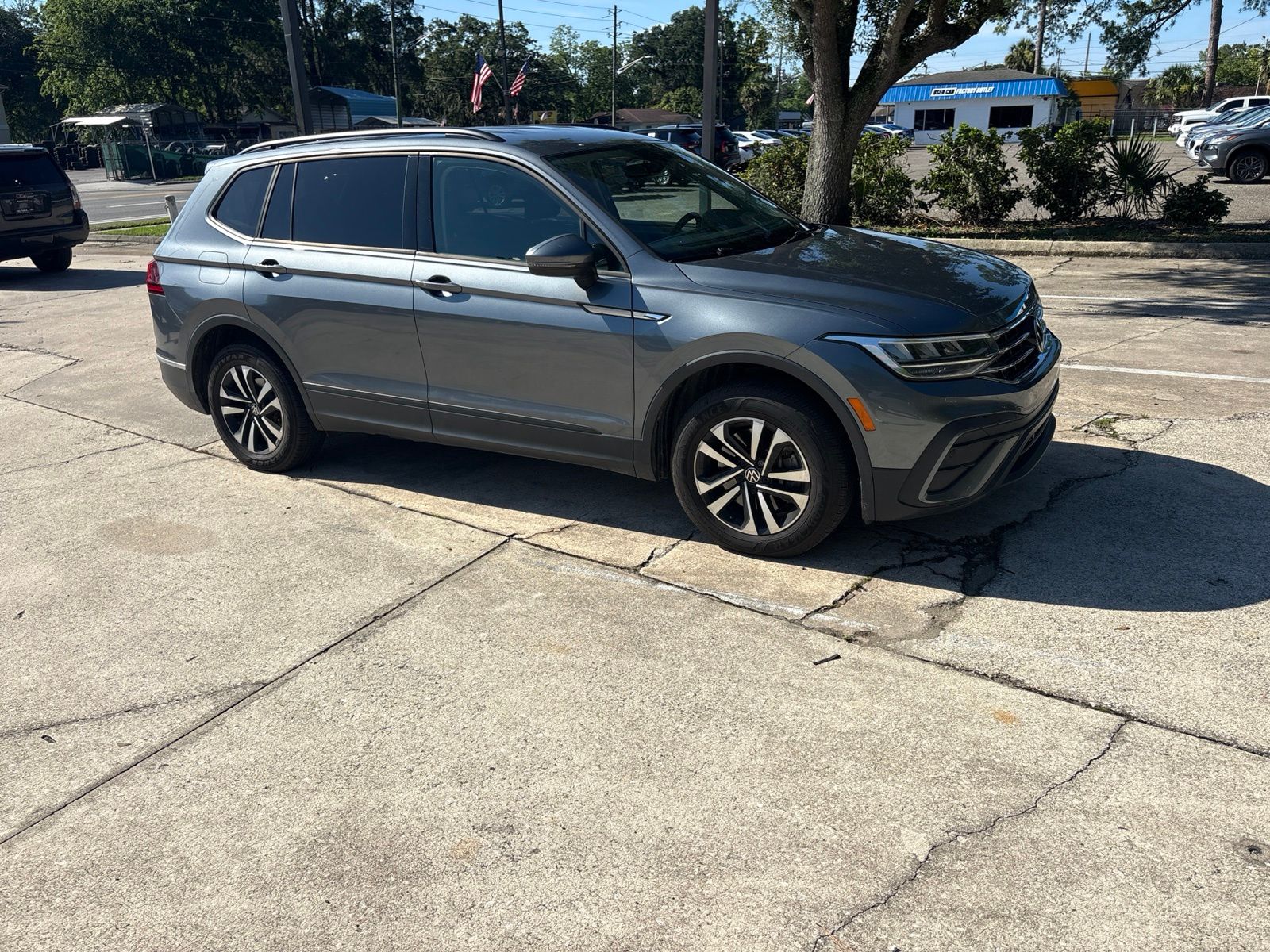 2023 Volkswagen Tiguan 2.0T S
