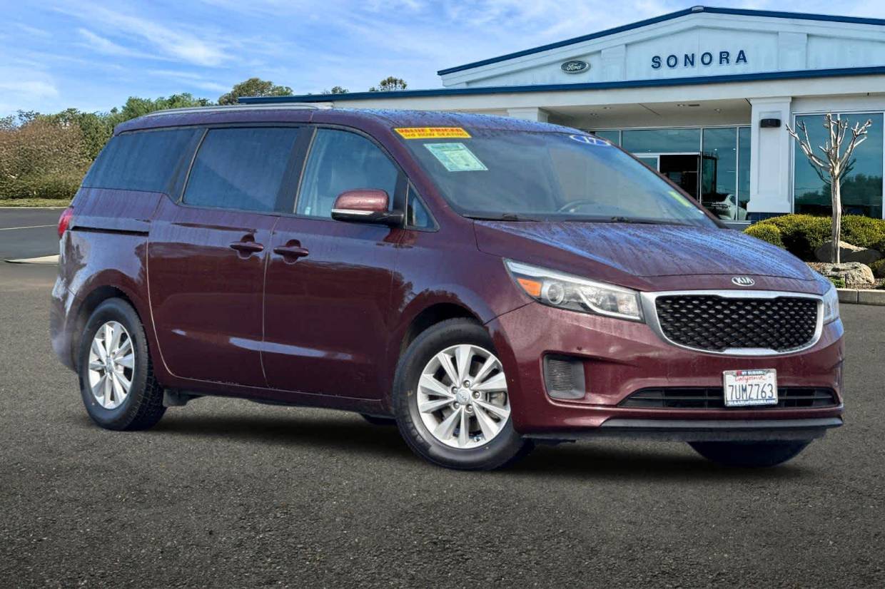 Used 2017 Kia Sedona LX with VIN KNDMB5C18H6283799 for sale in Sonora, CA