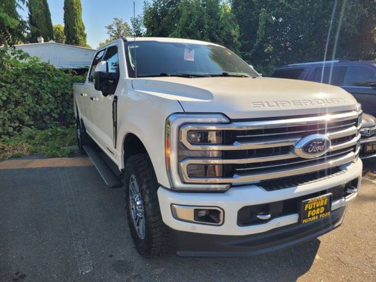 2023 Ford F-350SD Limited