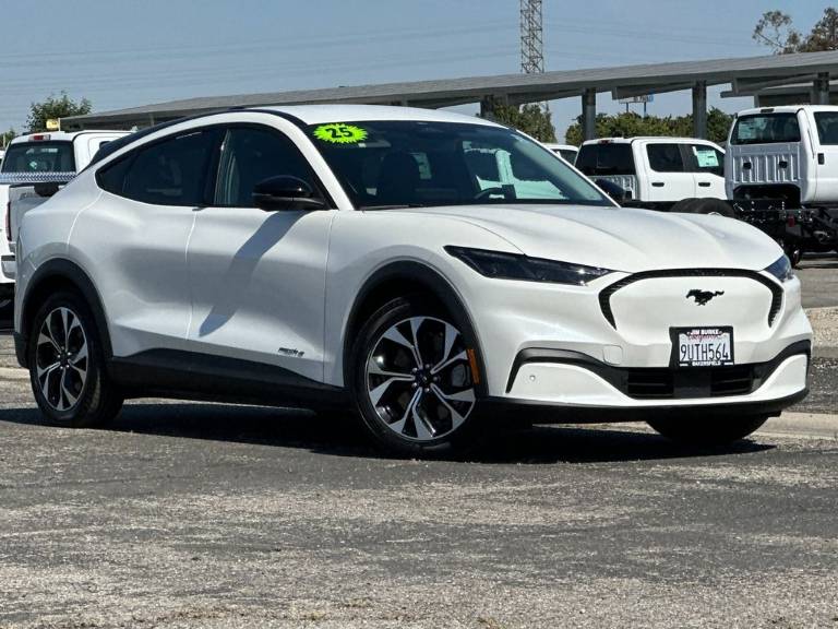 2025 Ford Mustang Mach-E Select