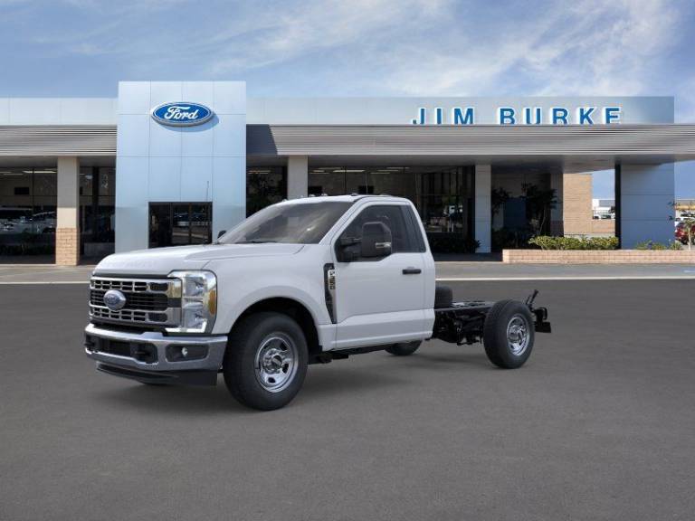 2026 Ford Super Duty F-350 SRW XL