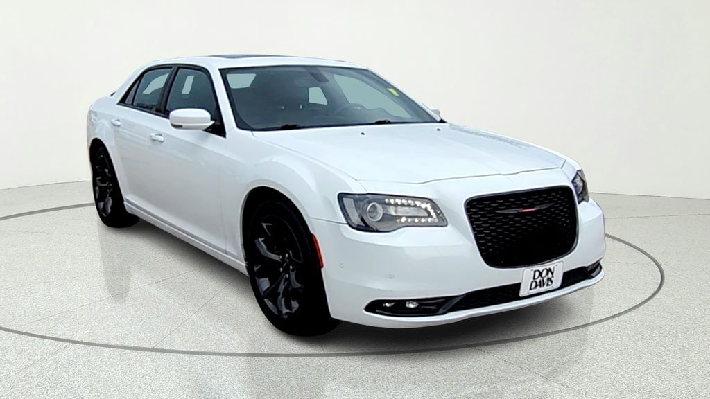 2023 Chrysler 300