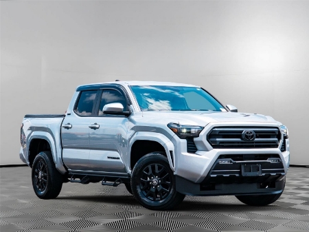 2025 Toyota Tacoma 4WD SR5