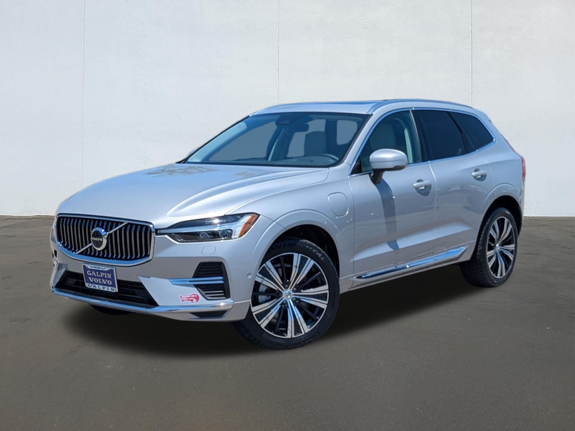 Used 2023 Volvo XC60 Recharge Plug-In Hybrid T8 Plus Bright Theme