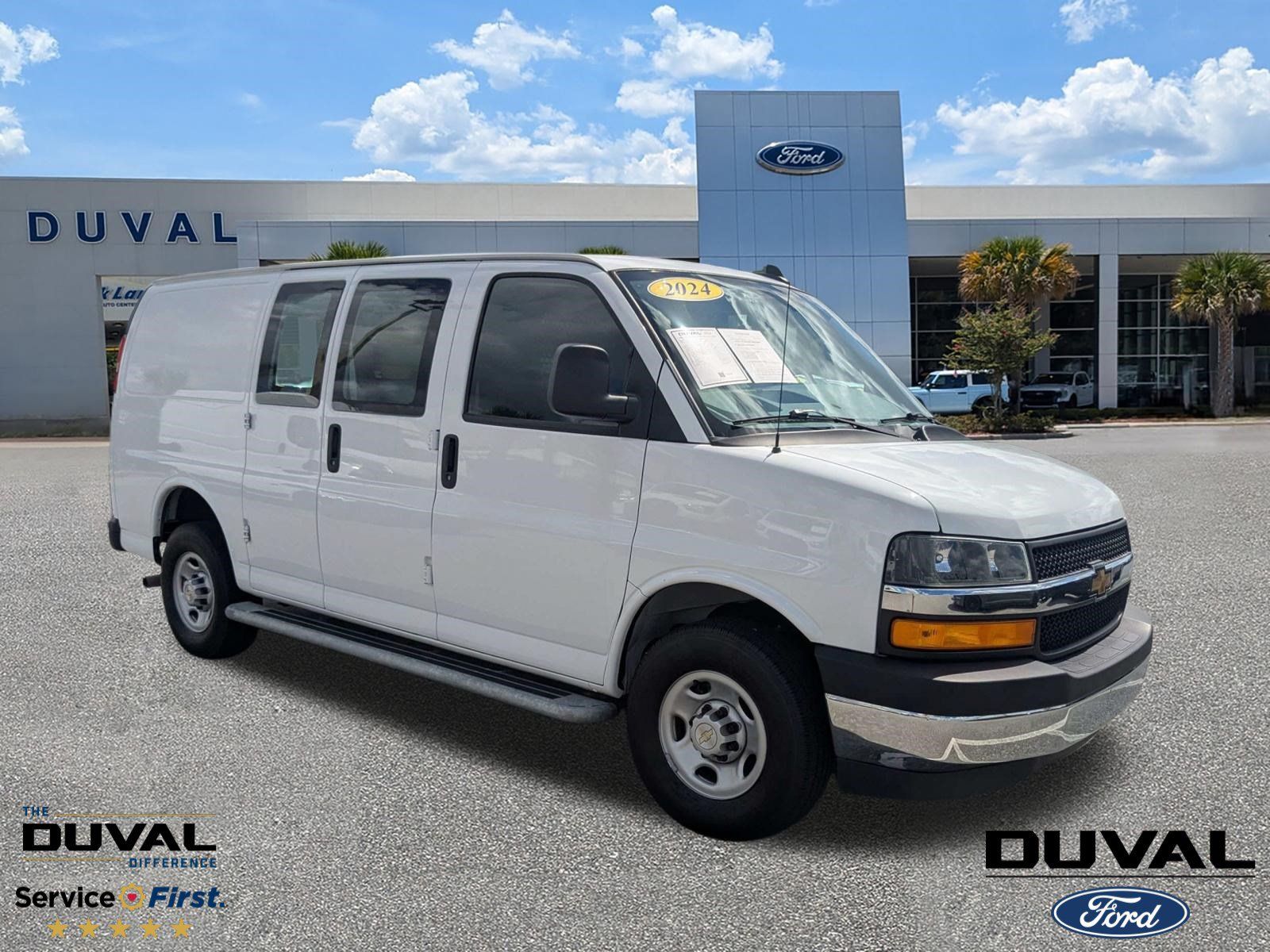 2024 Chevrolet Express 2500 Work Van