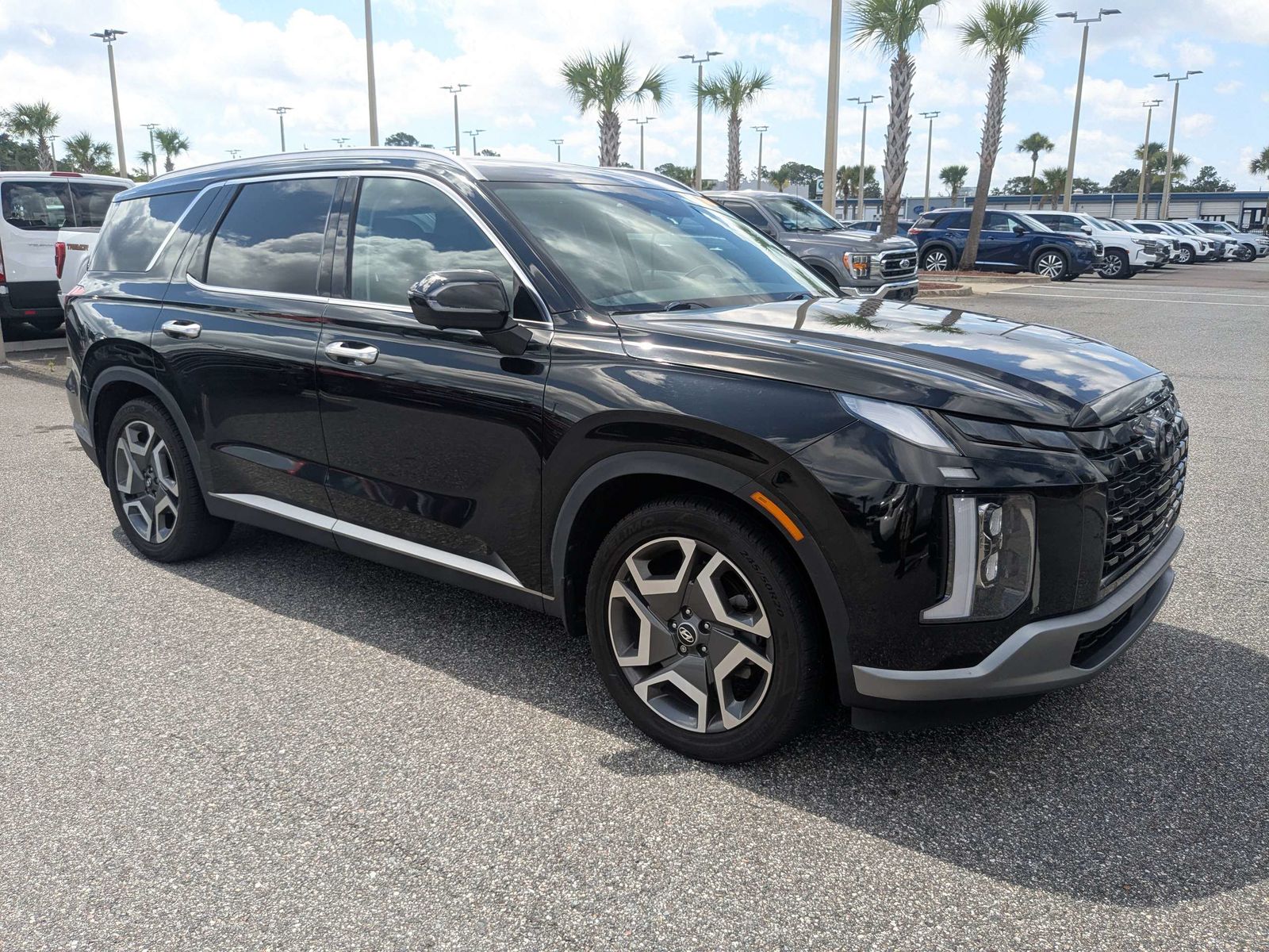 Used 2023 Hyundai Palisade SEL