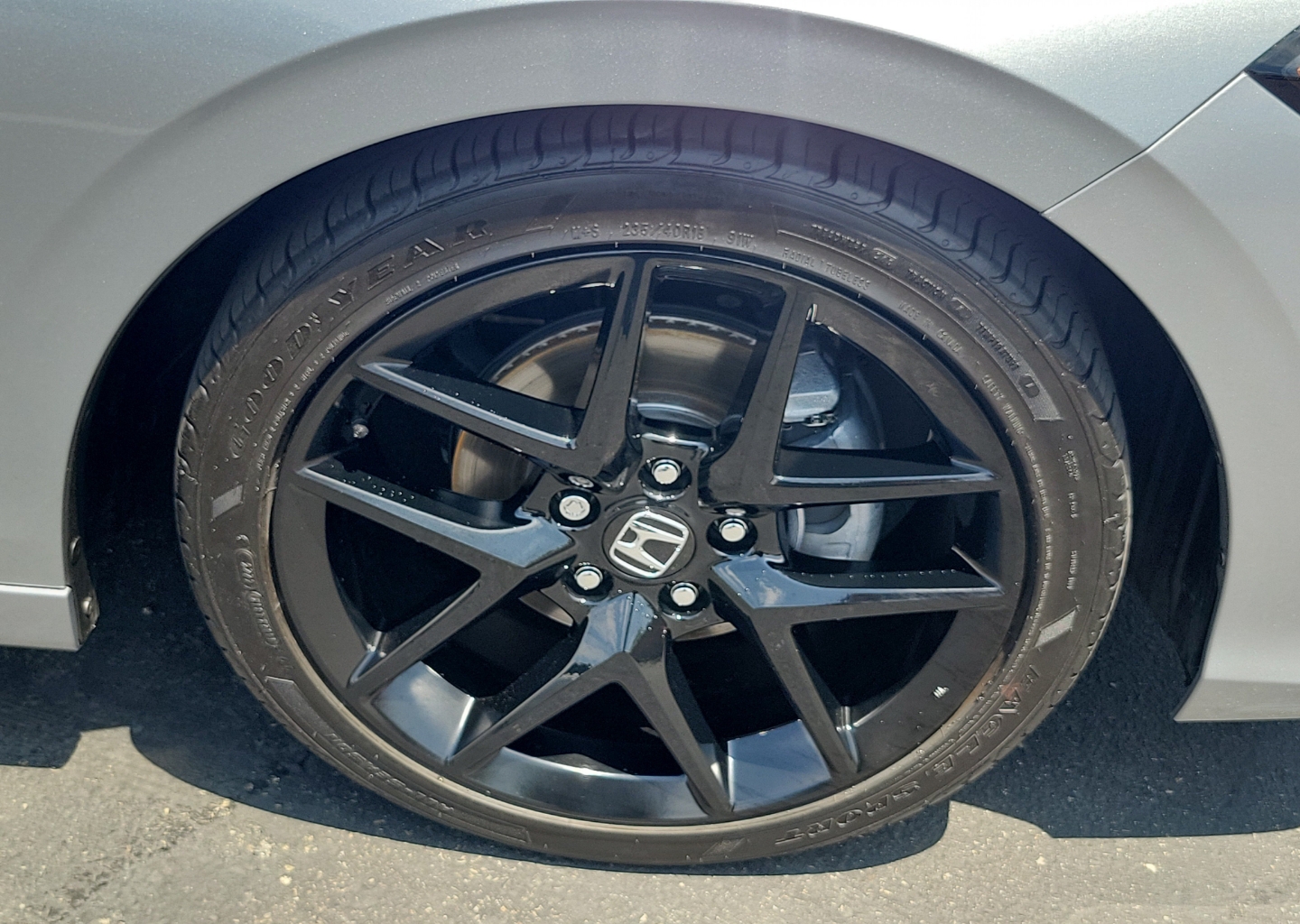 2025 Honda Civic Hatchback Sport - Photo 6