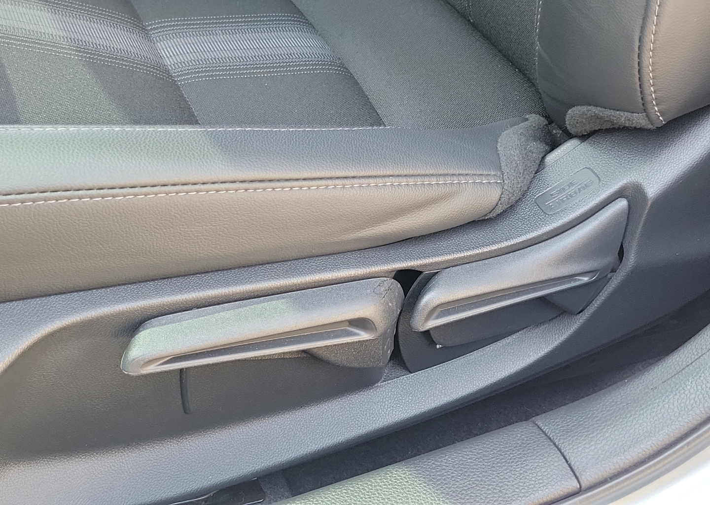 2025 Honda Civic Hatchback Sport - Photo 22