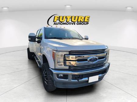 2017 Ford F-350SD LARIAT