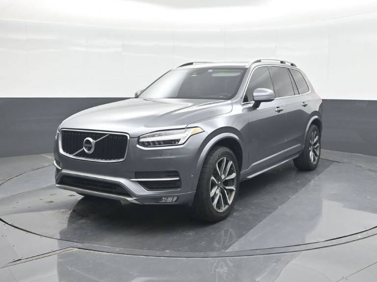 2018 Volvo XC90 Momentum