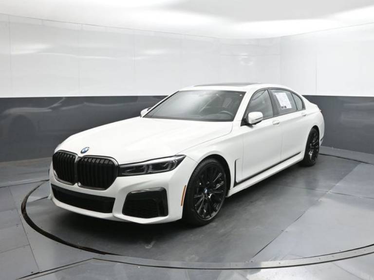 2022 BMW 7 Series 740I