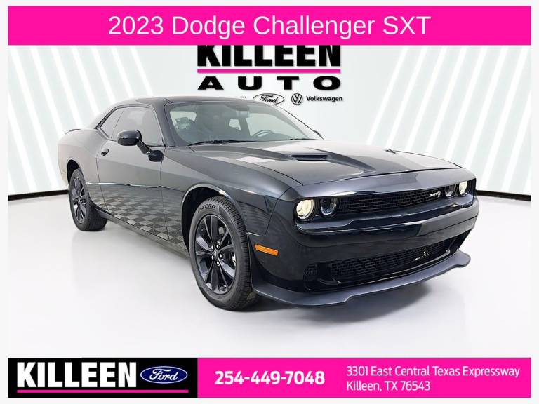 2023 Dodge Challenger SXT