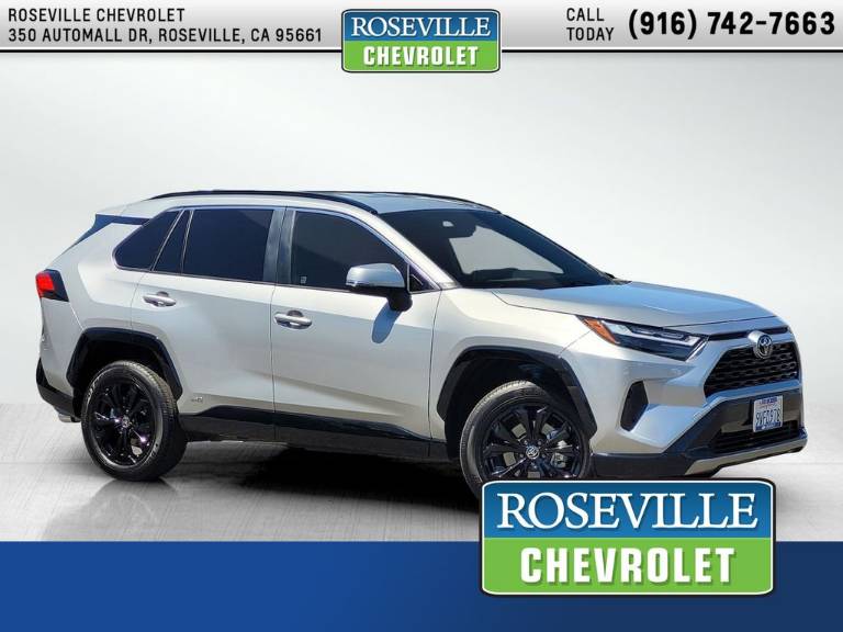 2025 Toyota RAV4 Hybrid SE