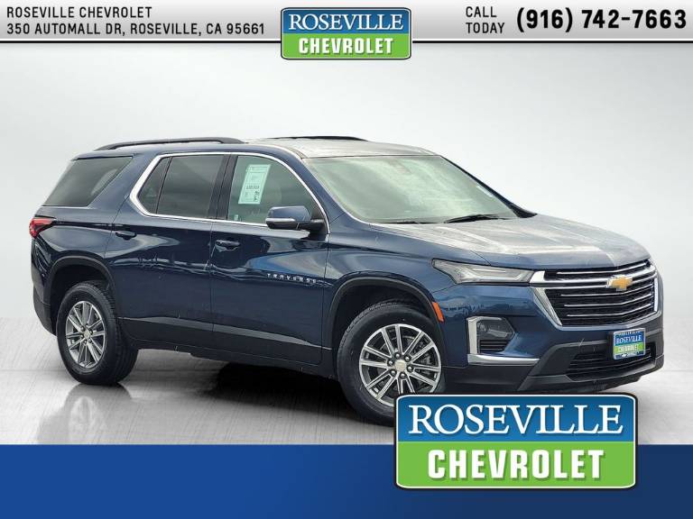 2023 Chevrolet Traverse LT