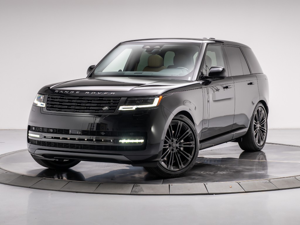 2026 Land Rover Range Rover P400 SE