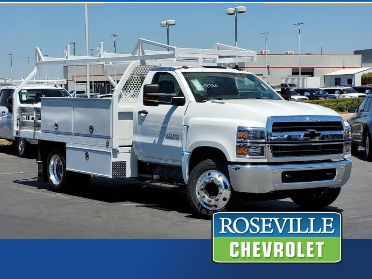2023 Chevrolet Silverado 5500HD 1WT