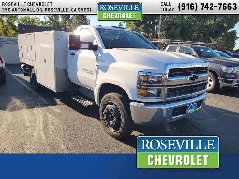 2023 Chevrolet Silverado 5500HD Work Truck