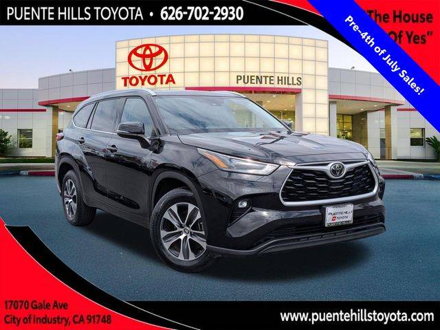 2021 Toyota Highlander XLE