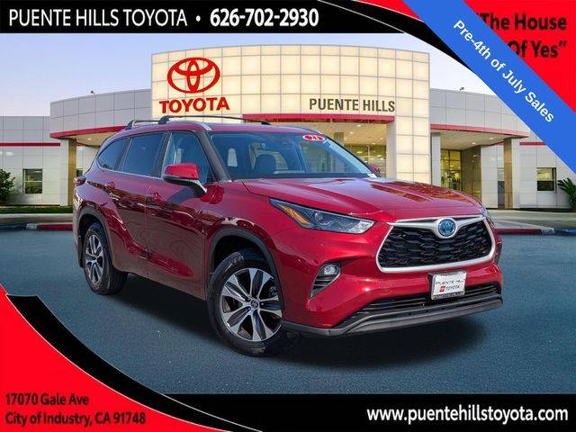 2023 Toyota Highlander Hybrid XLE