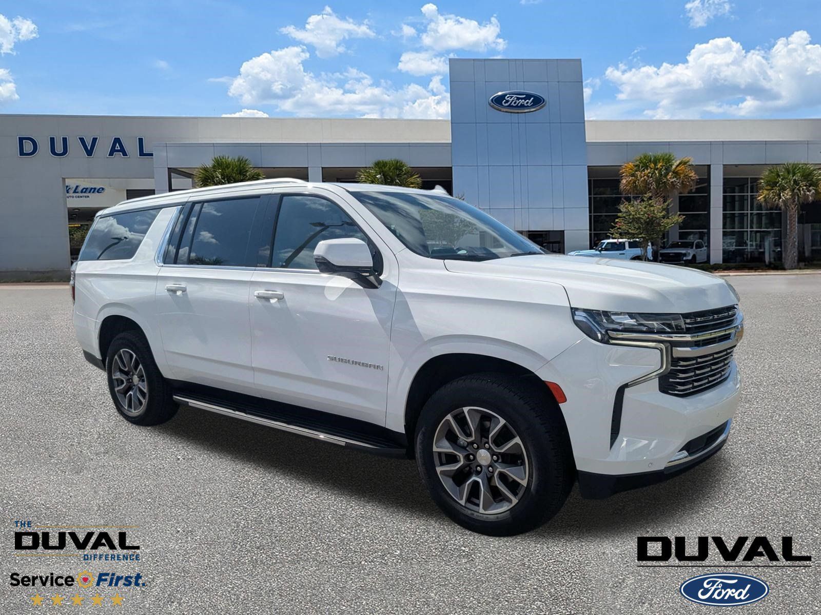 2023 Chevrolet Suburban LT