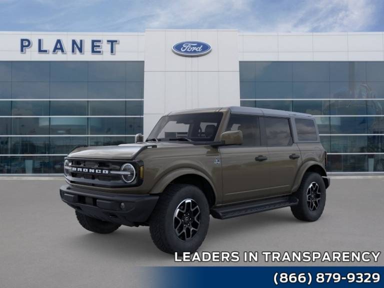 2026 Ford Bronco Outer Banks 4 Door 4X4