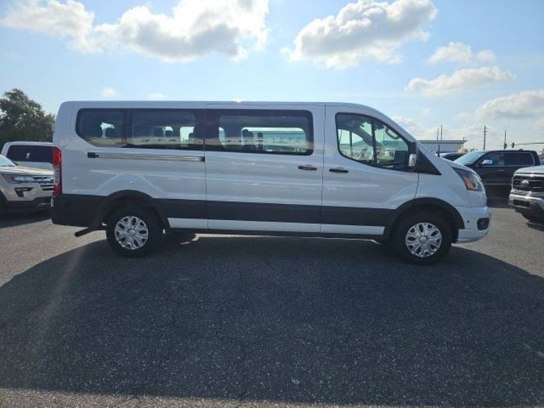 2024 Ford Transit Passenger Wagon XLT