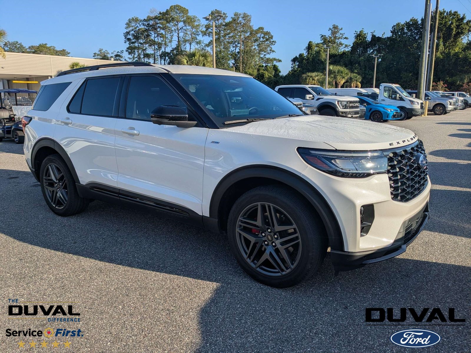 2025 Ford Explorer ST-Line