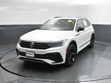 2023 Volkswagen Tiguan 2.0T SE R-Line Black