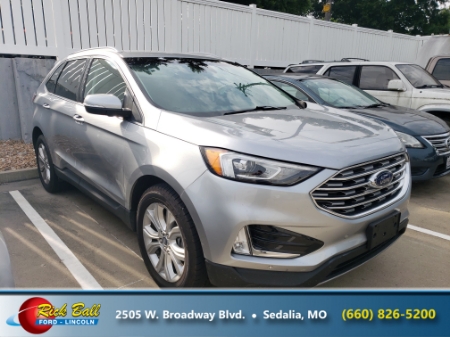 2020 Ford Edge Titanium