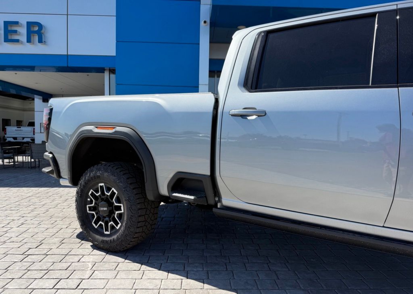2026 GMC Sierra 2500HD AT4X - Photo 6