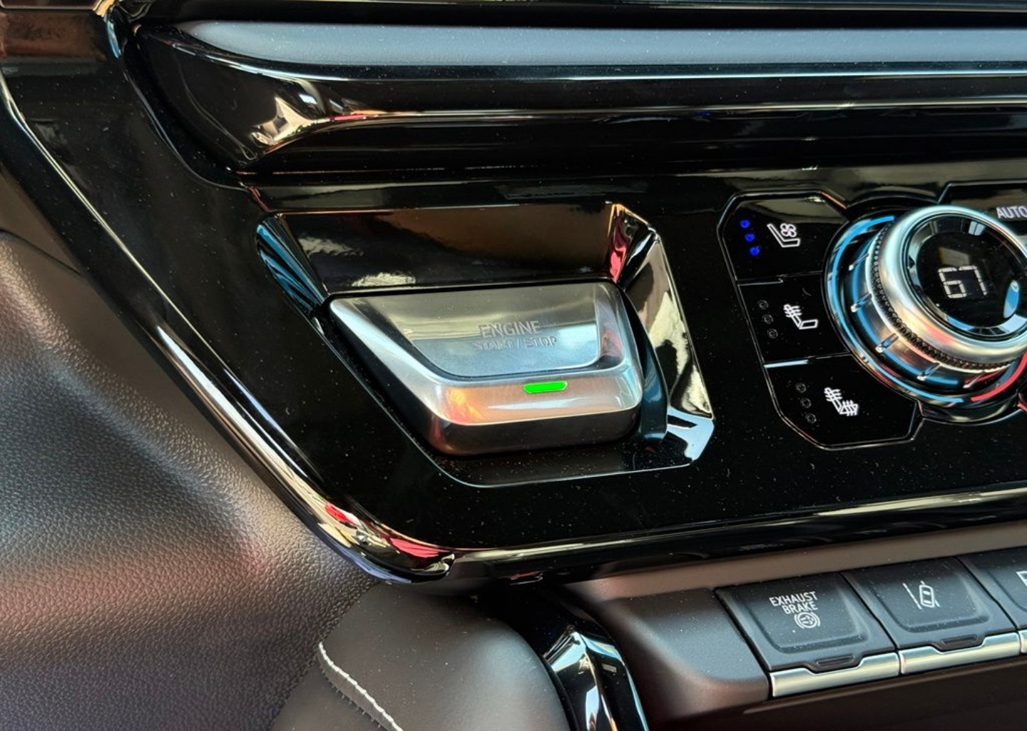 2026 GMC Sierra 2500HD AT4X - Photo 25