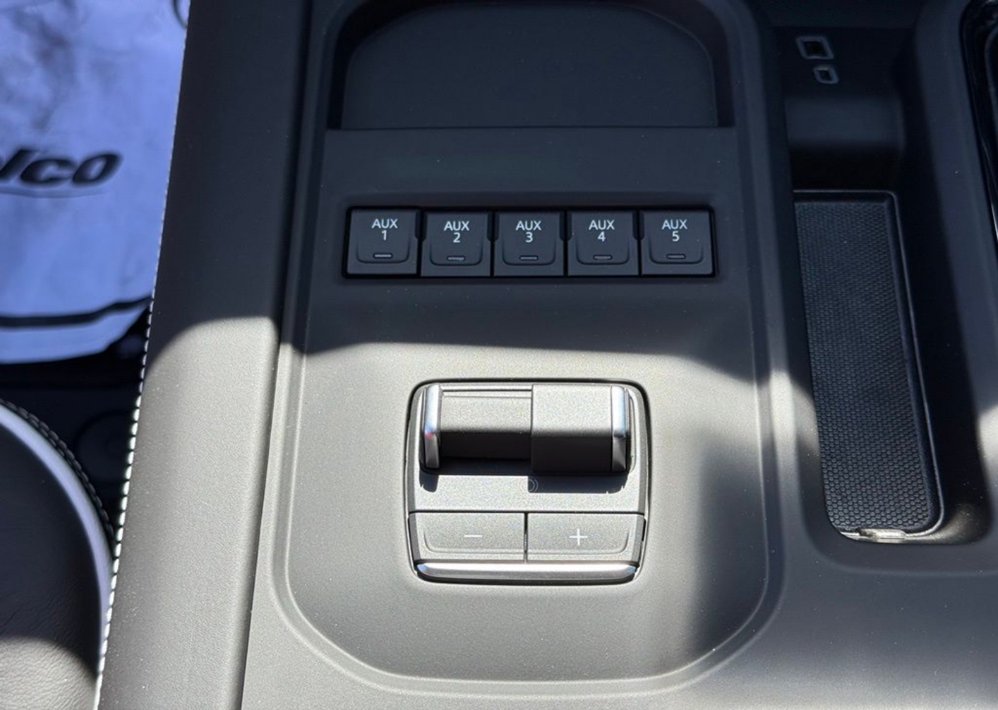 2026 GMC Sierra 2500HD AT4X - Photo 26