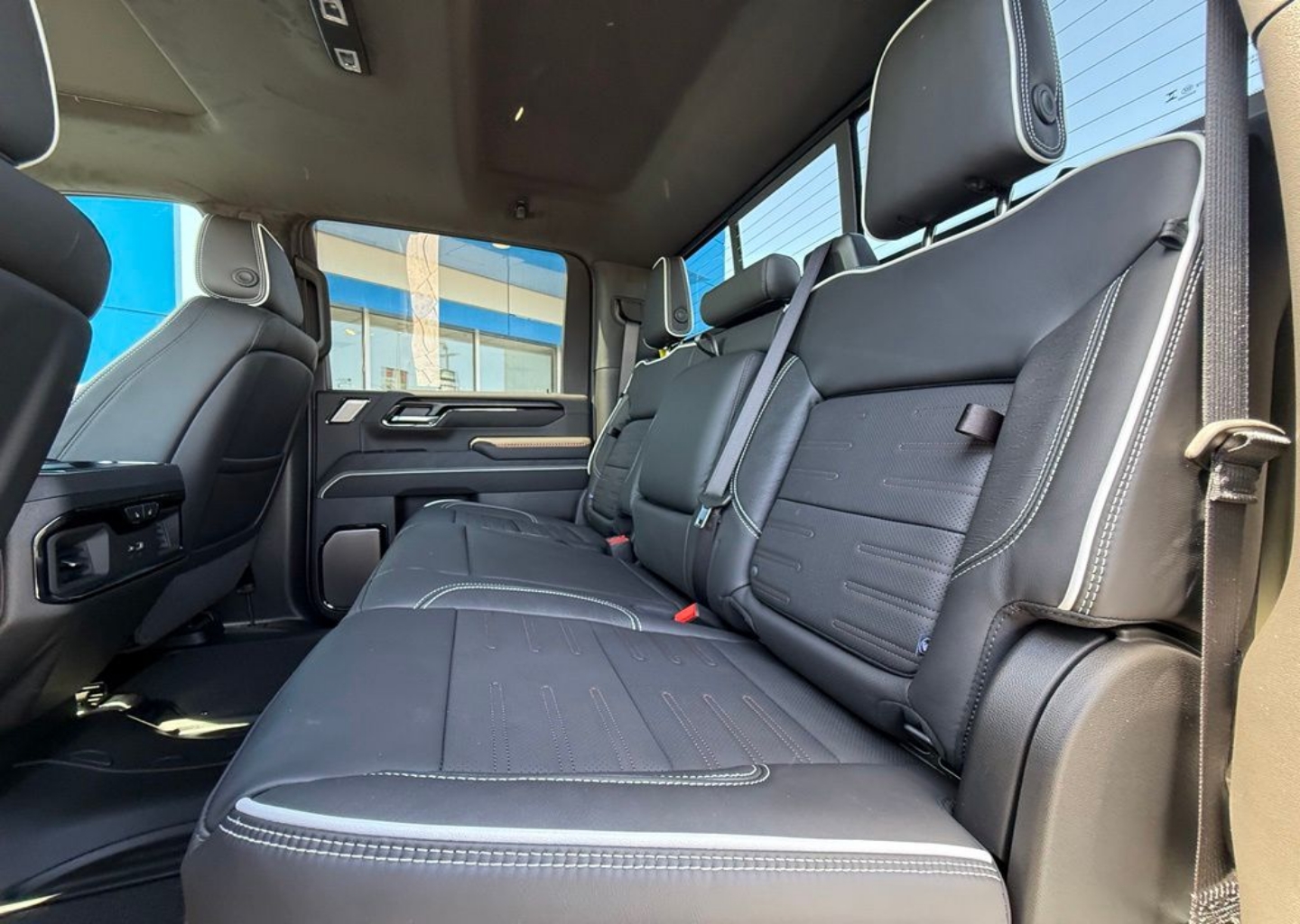 2026 GMC Sierra 2500HD AT4X - Photo 36