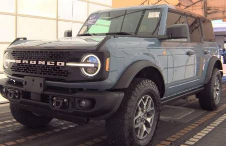 2025 Ford Bronco Badlands