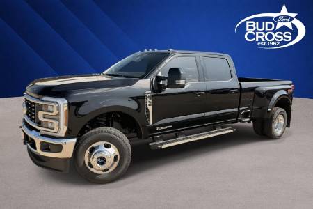 2026 Ford Super Duty F-350 DRW LARIAT