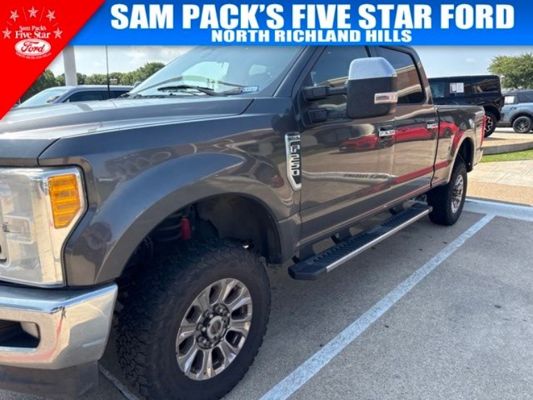2017 Ford F-250SD XLT