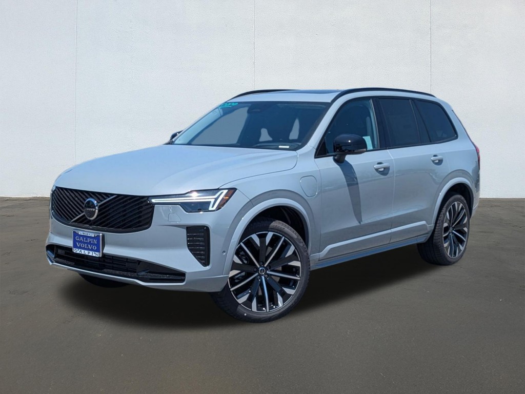 2026 Volvo XC90 Recharge Plug-In Hybrid Ultra Dark Theme, T8 AWD, Electric/Gasoline, 6 Seats