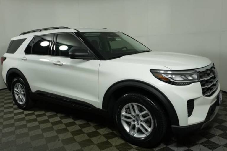 2026 Ford Explorer Active w/200A Pkg