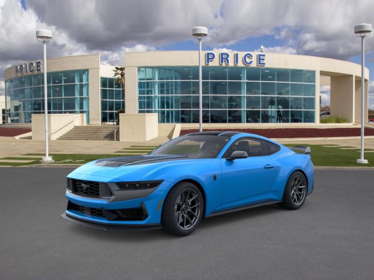 2026 Ford Mustang Dark Horse