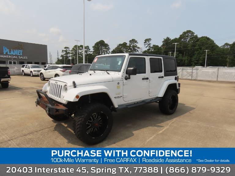 2014 Jeep Wrangler Unlimited 4WD 4DR Sahara