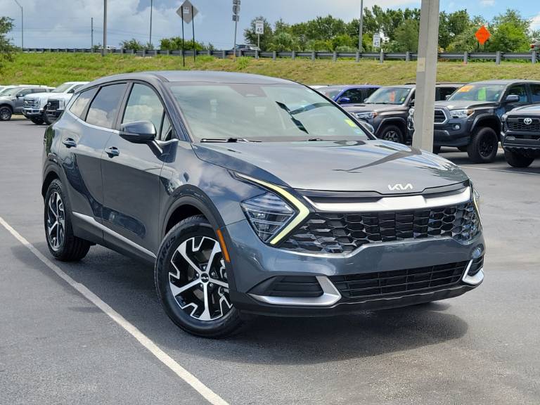 2024 Kia Sportage EX