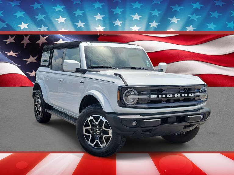2024 Ford Bronco Outer Banks
