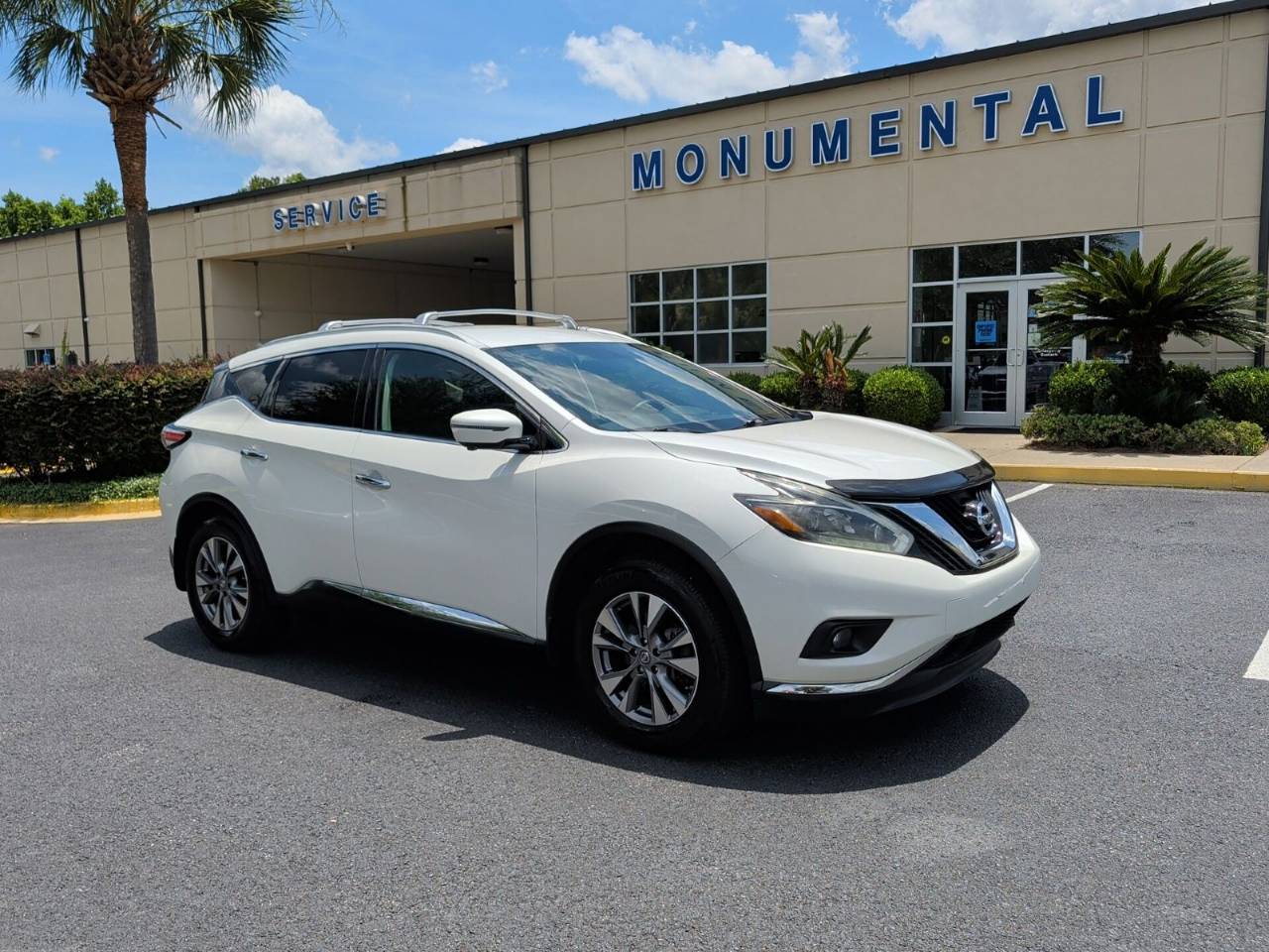 Used 2018 Nissan Murano SL with VIN 5N1AZ2MG7JN125333 for sale in Darien, GA